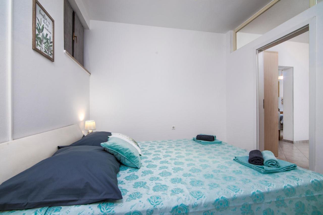 Apartment Palma Pula Exterior photo