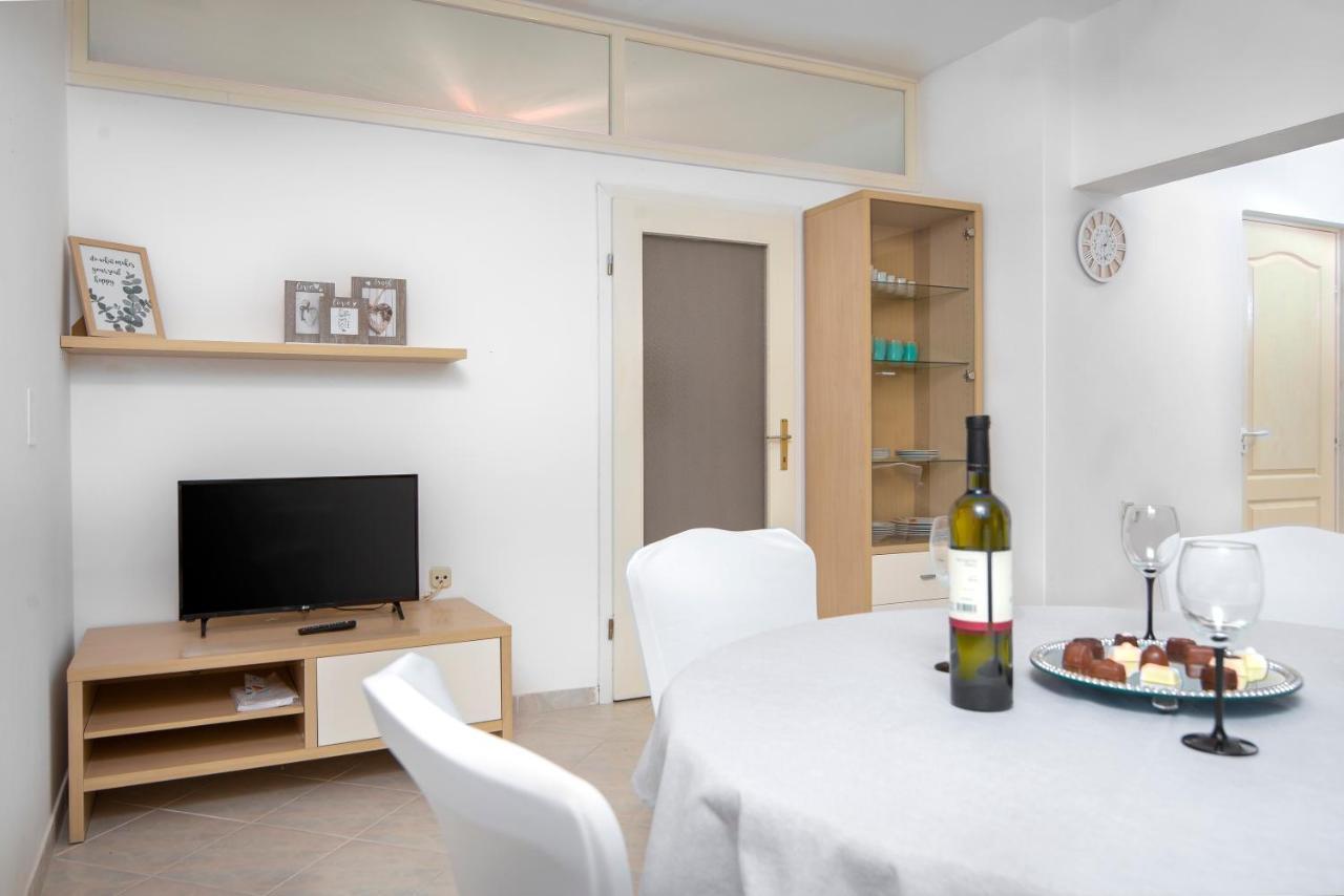 Apartment Palma Pula Exterior photo